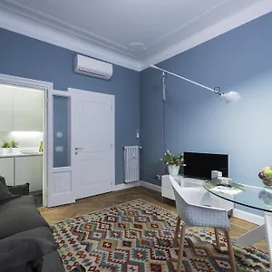  Apartment Zebra Rosso Italien